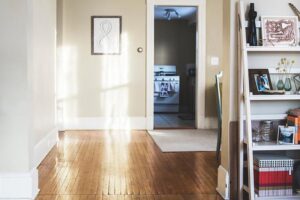 Oprava interiérových dveří: Údržba a renovace dveří