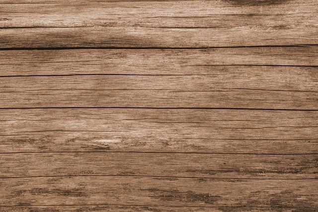 Protiplech do dřevěných zárubní: Jak zabránit poškození