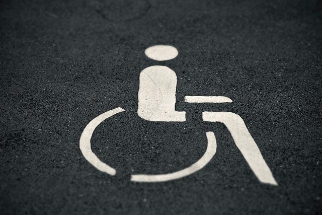 2. Výška madla na dveře pro invalidy: Jak zvolit optimální pozici pro maximální pohodlí
