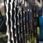 Jak rozebrat Shimano XT kliku Holowtech: Odborný návod